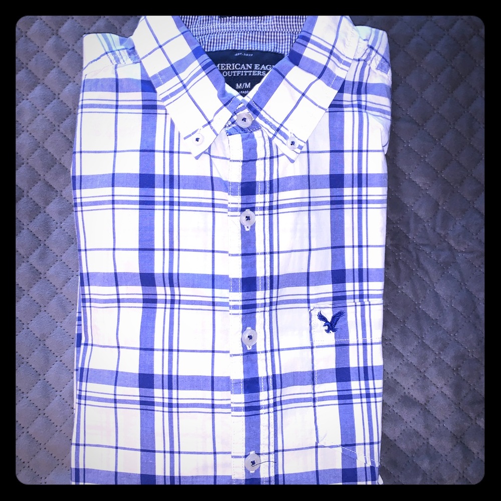 American Eagle button up
